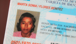 Ultiman a mujer dentro de cafetería