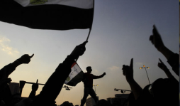 Fuerzas Armadas egipcias citan a reunión urgente