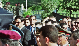 Matan a ministro y cuñado de Al Asad