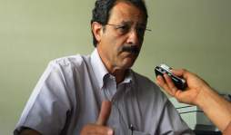 Hernández ya está en campaña, dice Villeda