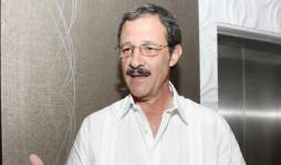 Mauricio Villeda: 'Argolla controla a diputados del Congreso”