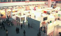 India deslumbra con feria del arte