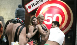 Madrid: Entran desnudos y salen vestidos