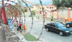 Seguridad privada es el salvavidas de sampedranos