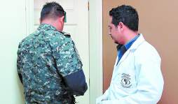 DIECP investigan a 294 parientes de agentes policiales