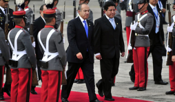 Otto Pérez pide al Ejército cooperar contra el narcotrafico