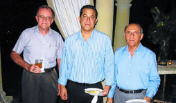 Reunión de fraternidad consular