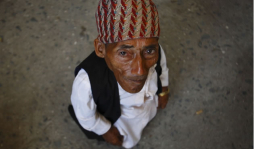 El hombre más pequeño del mundo