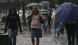 Pronostican fuertes lluvias para hoy