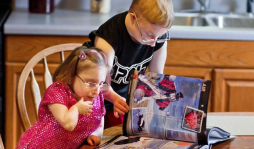 La mujer más pequeña del mundo