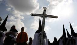 El mundo recuerda el Camino de la Cruz