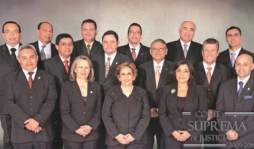 Corte Suprema de Justicia inicia el 2013 con 19 magistrados