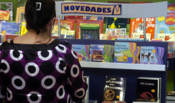 Sampedranos eliminan el estrés comprando libros