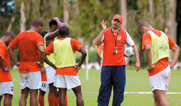 Vida se prepara bajo sol y agua