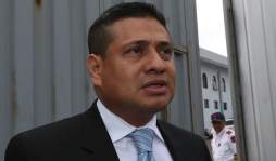 Suspenderán permiso de Rommel Martínez