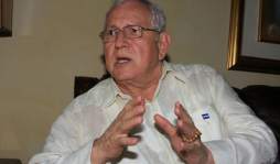 Micheletti: Venezuela sostiene movimientos políticos de Honduras