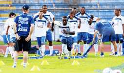 A puro fútbol, los Sub-23 pelearán el puesto