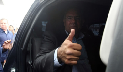 'Rotaciones de policías no es suficiente, hay que hacer depuración'