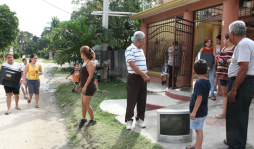 Aumenta malestar y pérdidas por suspensiones de energía