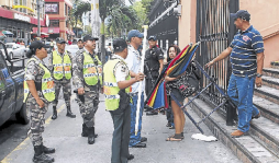 Tratan de recuperar parque central sampedrano