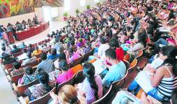 Docentes de la Unah crean nuevo sindicato