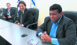 Partidos piden prórroga al TSE