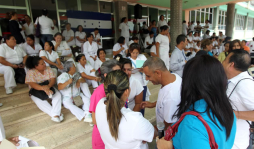 Enfermeras dejan turnos de noche en hospitales