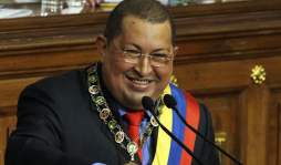 Chávez se toma 10 horas en discurso