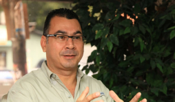 'Habrá salud las 24 horas”: Juan Juanes Suazo