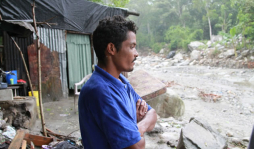 Hasta los zapatos perdieron pobladores de La Jutosa