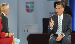 Mitt Romney no realizará deportaciones masivas ni redadas