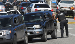 Confirman muerte de expolicía prófugo en California