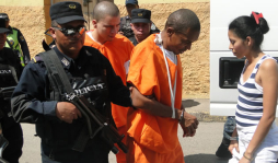 A 130 años de prisión condenan a homicidas