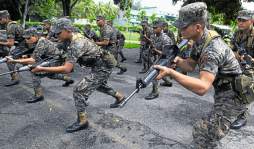 Ampliar facultades de las FFAA provoca temores