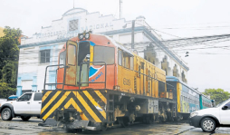 Ferrocarril Nacional, en agonía y abandono