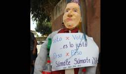 Quemarán monigote de Lobo y Juan Orlando para despedir 2012