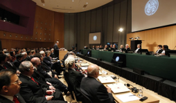 Perú pide a La Haya fijar límite marítimo con Chile