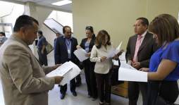 Plantones anuncia personal de la Corte