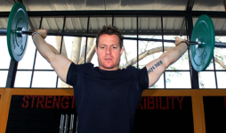 El rey del crossfit visita Honduras