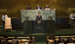 Sarkozy a favor de estatuto de observador para Palestina