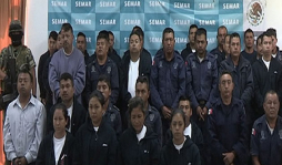 Caen 35 policías por nexos con Los Zetas