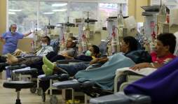 Solicitan préstamo para pagar diálisis