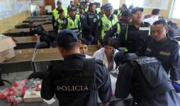 Malestar por estancamiento de reformas a la seguridad pública