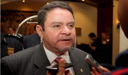 Declaran inadmisible recurso de magistrados destituidos