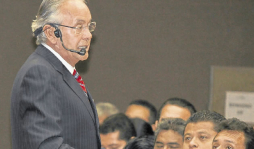 Miguel Angel Cornejo dio conferencia en San Pedro Sula