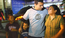 Náufrago del Costa Concordia ya está con su familia en Honduras