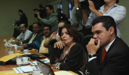 Con 4 nominados culmina audiencia para depurar la Policía