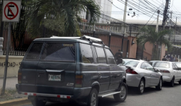 En mes y medio abrirán licitación para estacionamiento