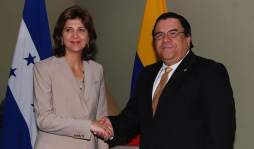 Colombia ratifica apoyo a Honduras