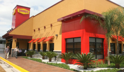 Denny’s abrirá mañana en bulevar de Jardines